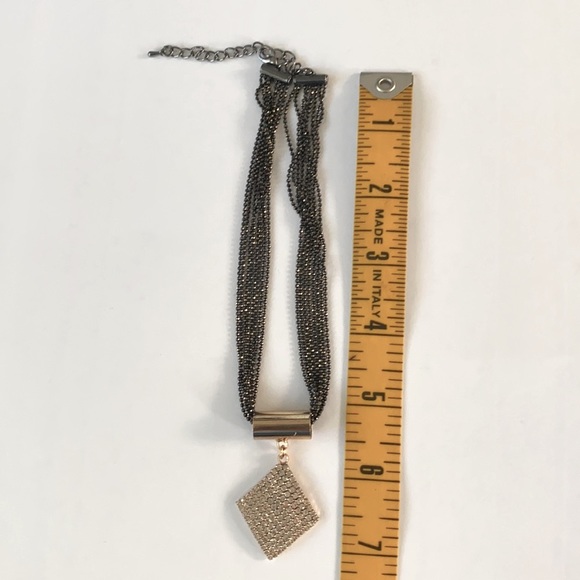 2/$15

Choker necklace with rhinestones - Picture 7 of 9